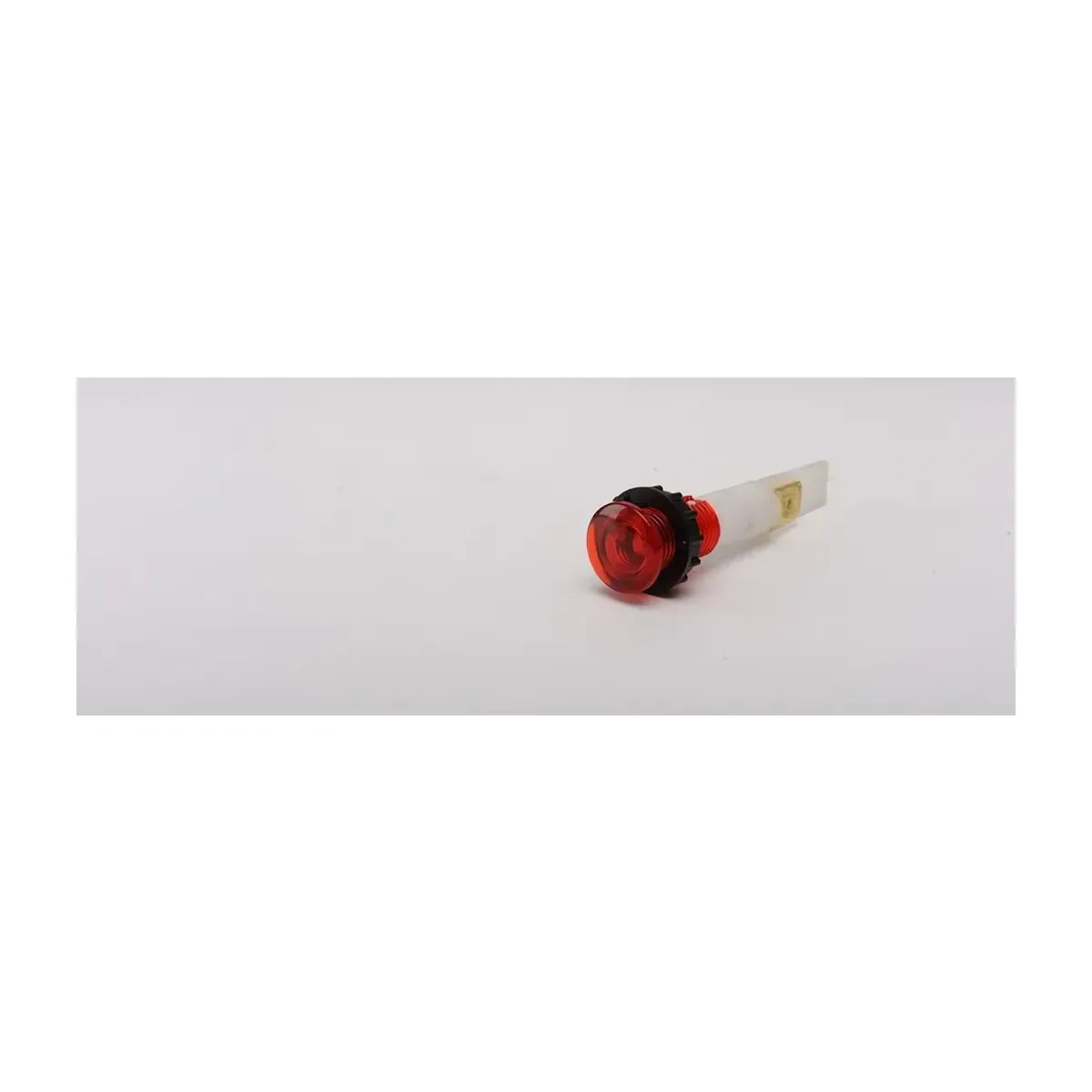Emas S Serisi Plastik Ampul'lu 230V AC Terminalli Kırmızı 10mm Sinyal Lambası IP40