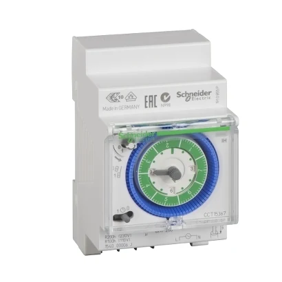 Schneider Electric CCT15367 IH, 7 gün, 1adet enversör kontak çıkışı, 150 saat rezerveli — üretici katalog görseli