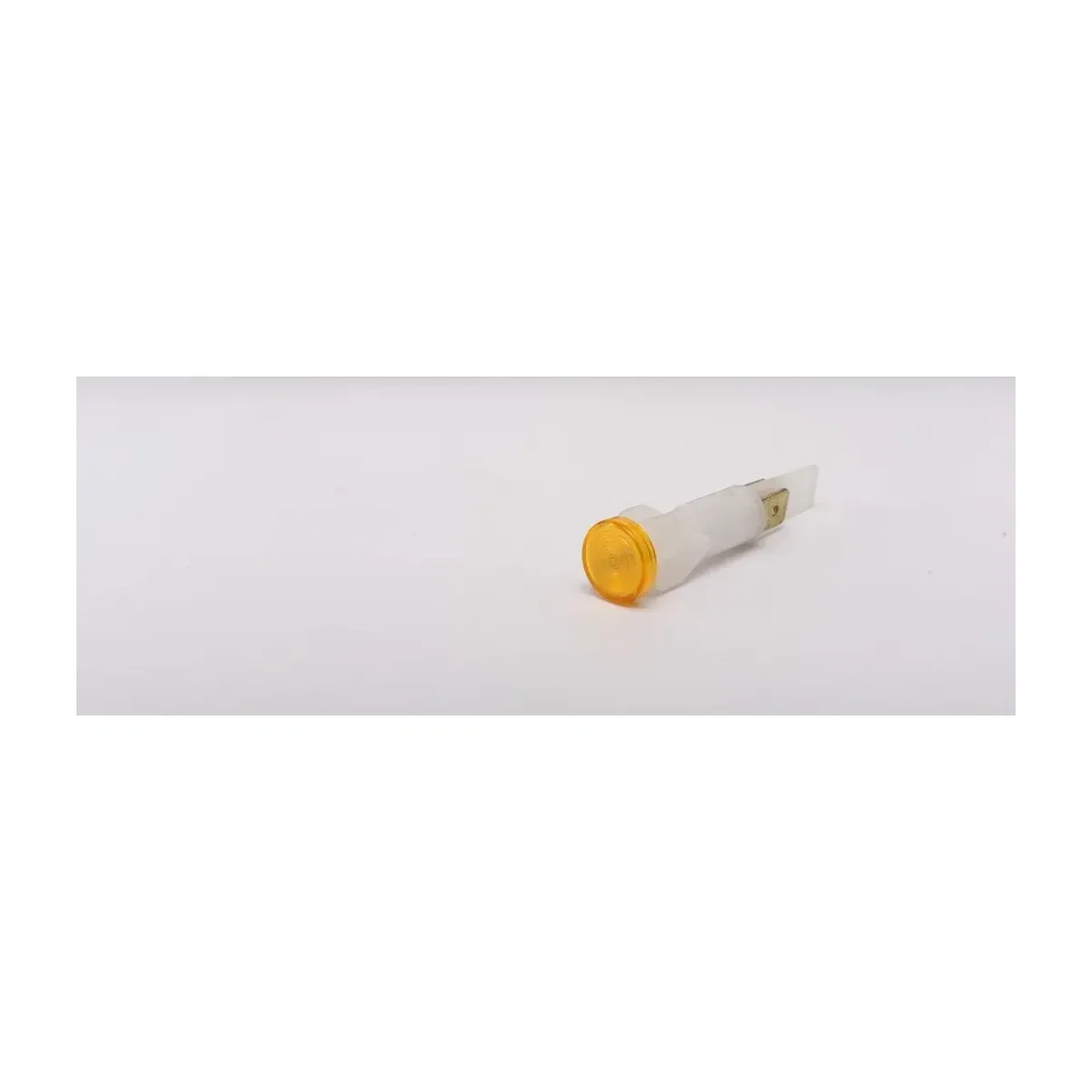 Emas S Series Plastic Bulb Type 230V AC Terminal Tabbed Nutless Yellow 10mm Pilot Light IP40